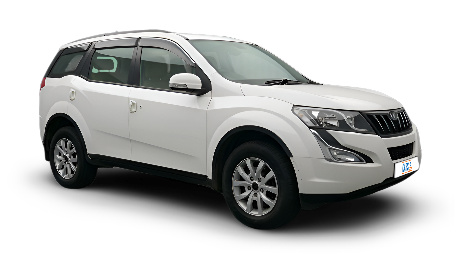 Mahindra XUV500-img